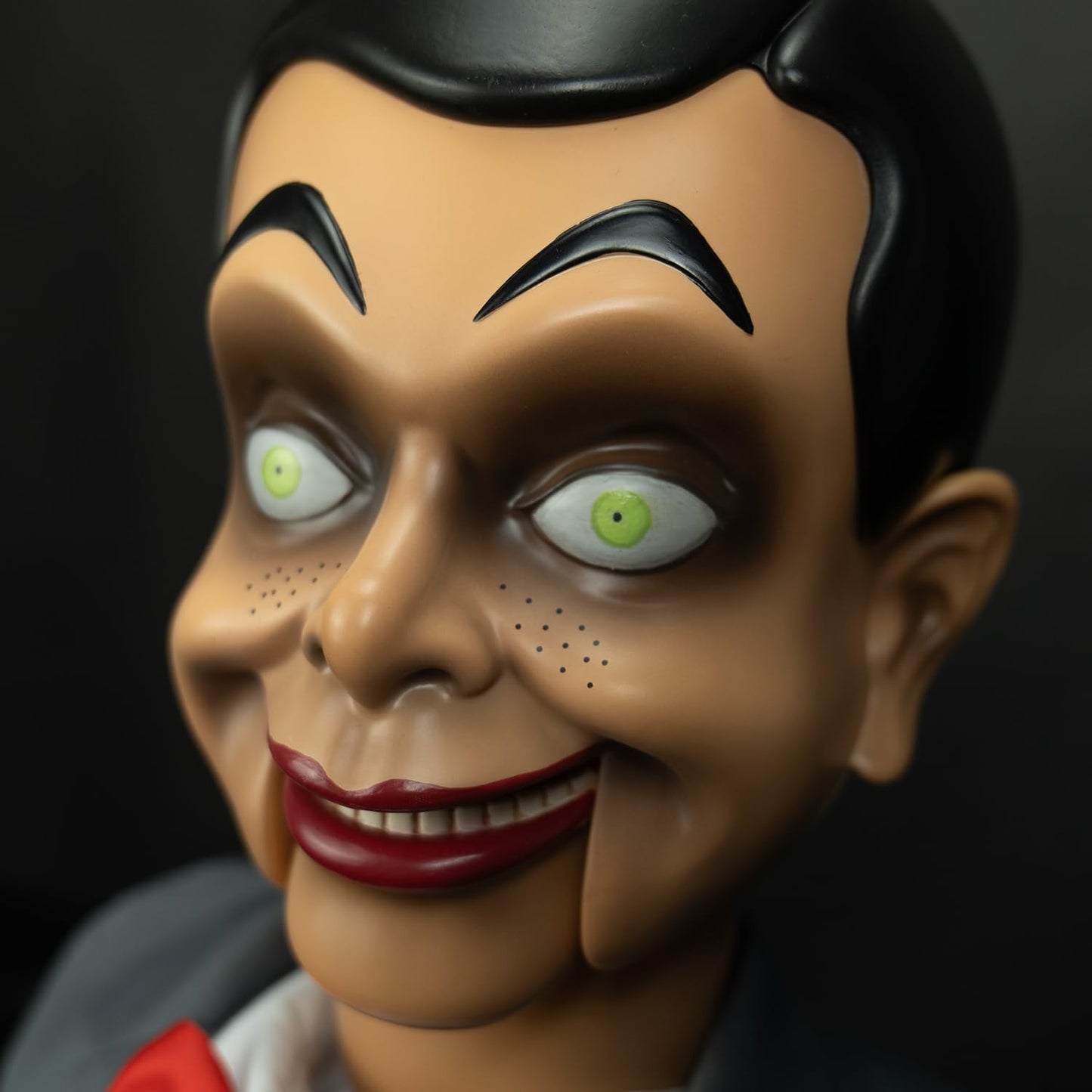 Trick or Treat Studios Goosebumps Slappy Dummy Full Size